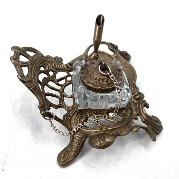 Vintage Ornate Solid Brass Footed Inkwell with Glass Pot Art Nouveau Victorian - Picture 6 of 9